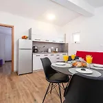 31 Ražanac